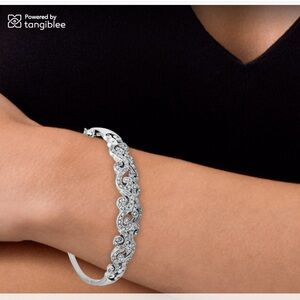 Diamond bangle in Sterling Silver.